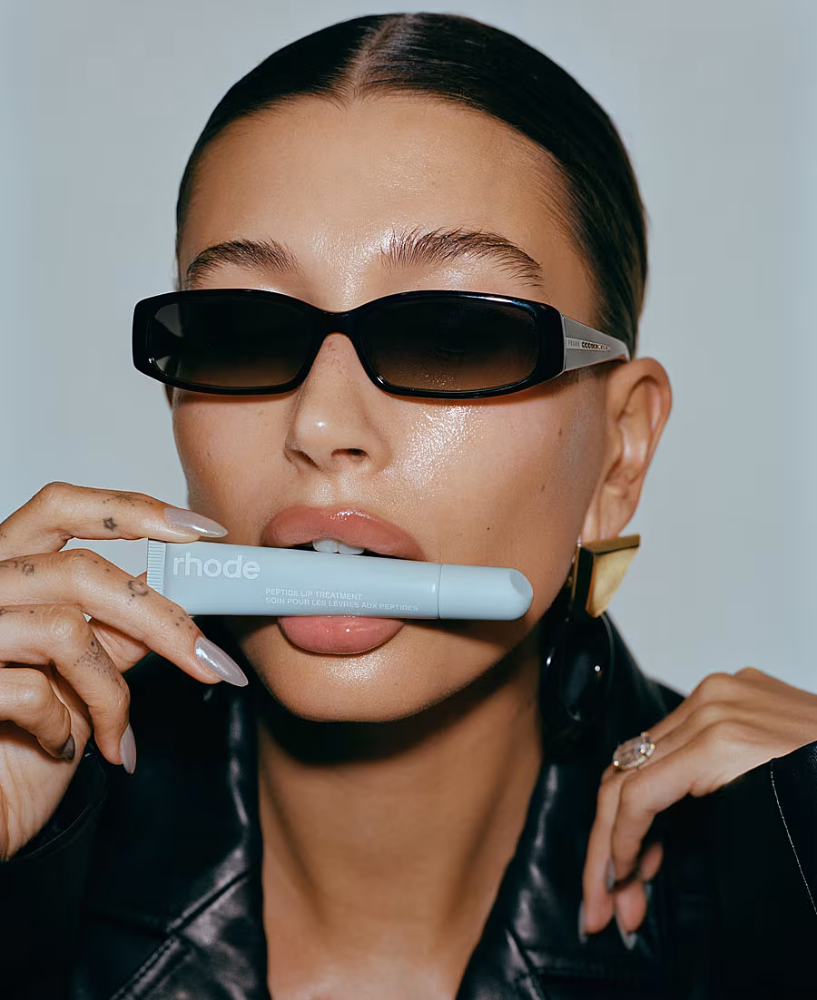hailey-bieber-rhode-available-in-ireland-3