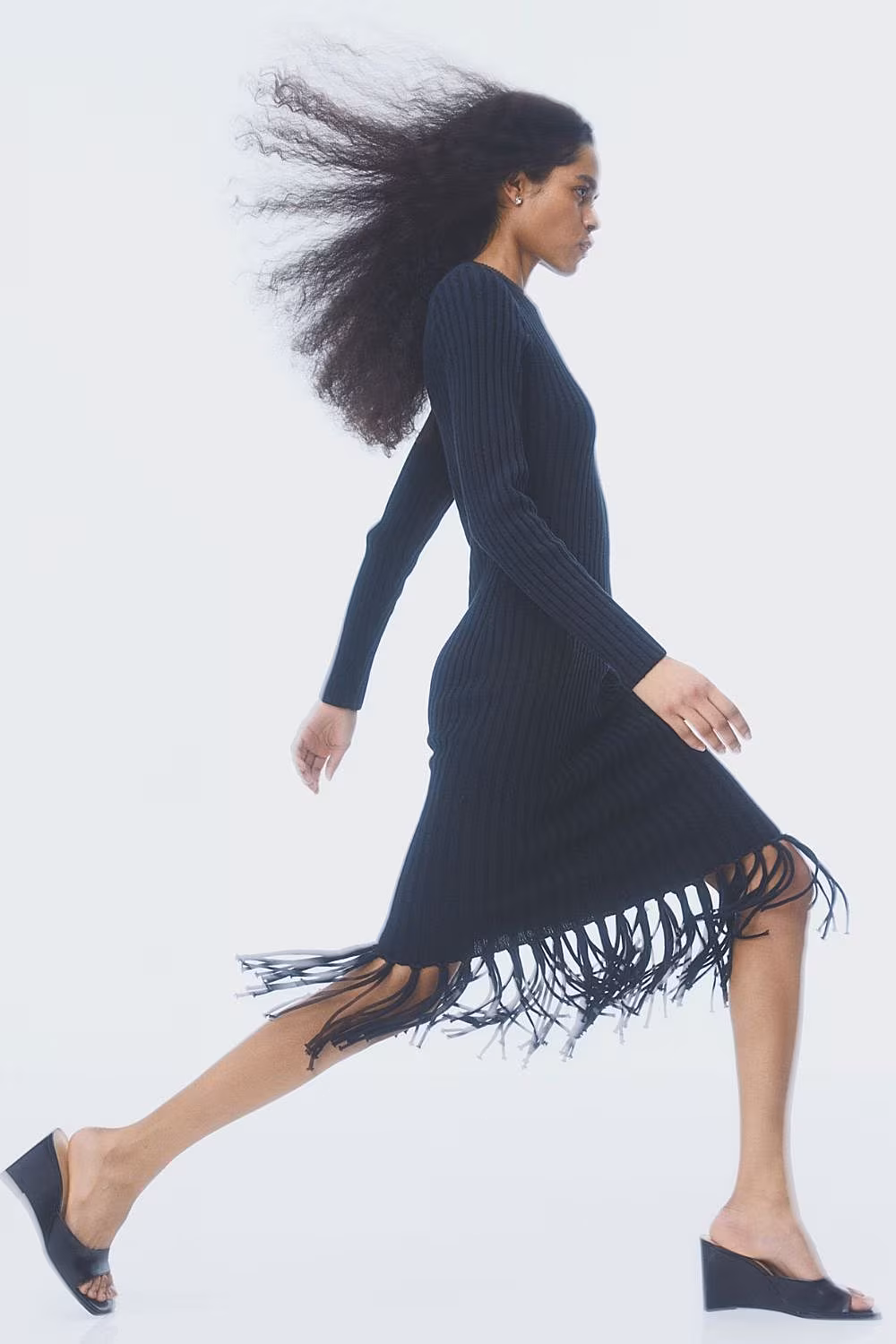 The-Gloss-Magazines-January-dresses-3