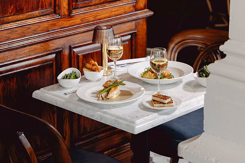 Dining-in-JJ-Farralls