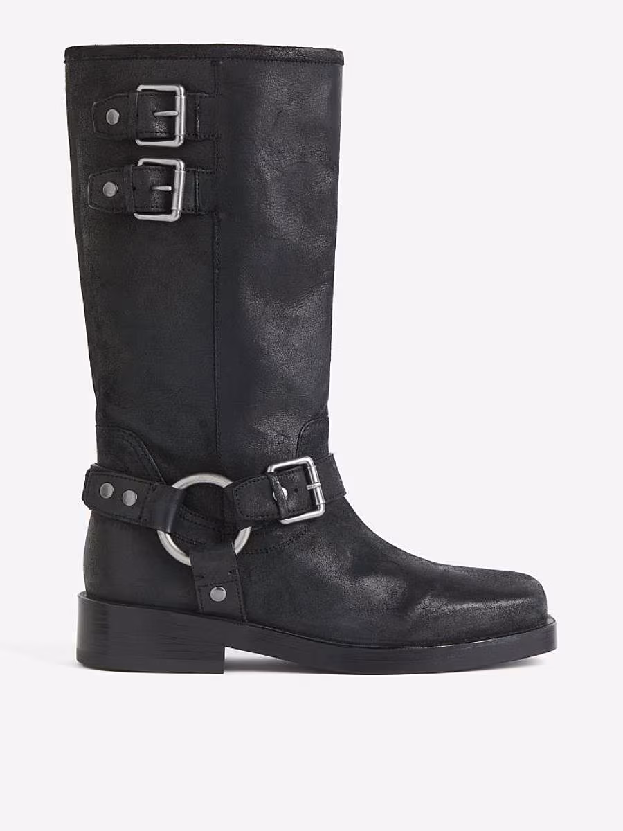 The-Gloss-Magazine-how-to-build-a-winter-capsule-wardrobe-17