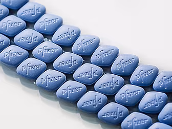 Pfizer announces 100 million e...