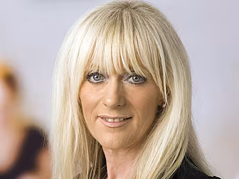 Labour loses another councillo...