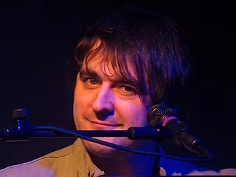 Charlatans drummer dies aged 4...