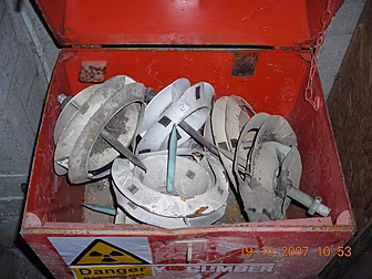 Warning over stolen radioactiv...