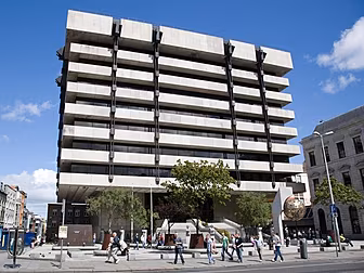 Central Bank urges against low...