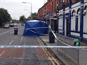 1 man, 3 women injured in "...