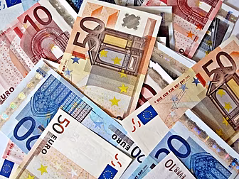 Irish economy shrinks by 0.3%
