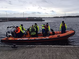 PICS: Boat accident search ong...