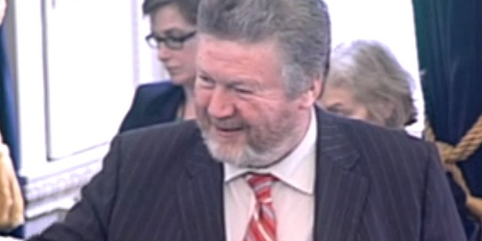 Seanad passes law to ban smoki...