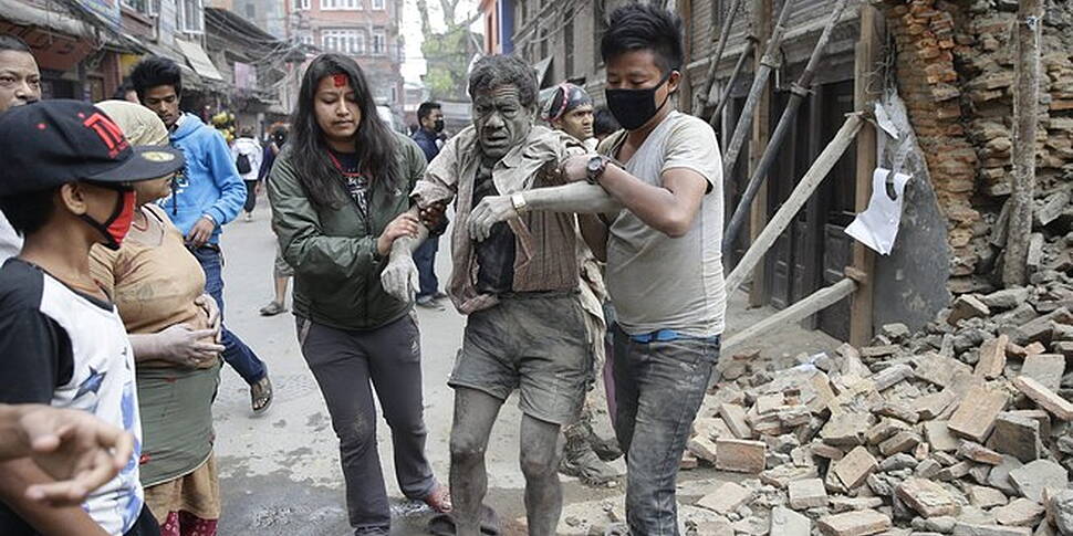 3218 people died in Nepal quak...