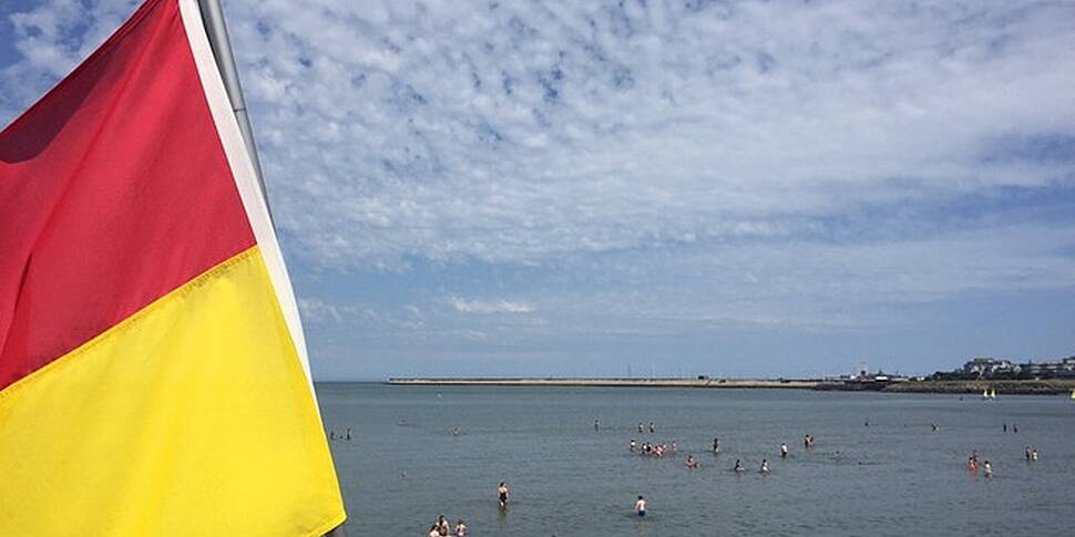 Scorchio: It's beach o'...