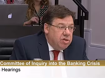 Cowen denies close links to bu...
