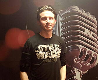 Star Wars fans await 'The...