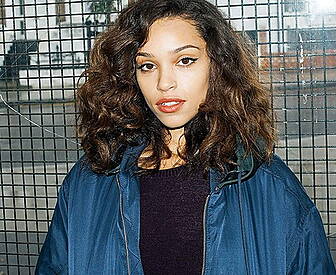 Daily Download - Izzy Bizu ...