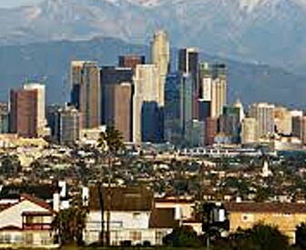 Los Angeles schools close afte...