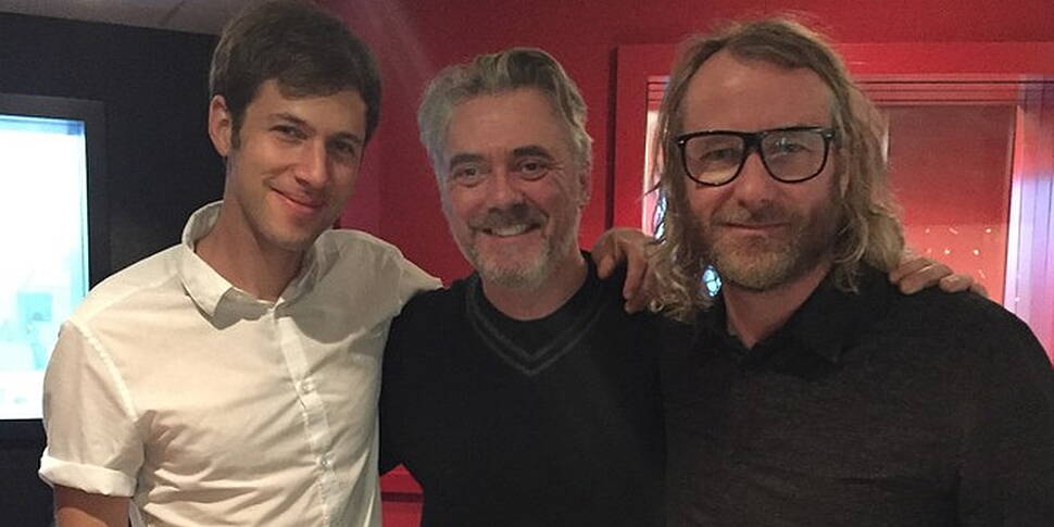 El VY In Conversation With Pau...