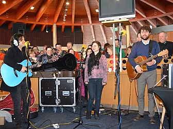 Declan O'Rourke with Saoir...