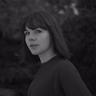 Tiny Ruins Session - White She...