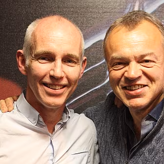 Graham Norton chats to Ray