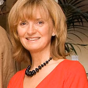 Adi Roche - humanitarian & pea...