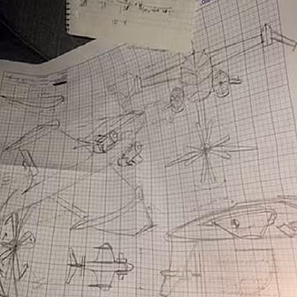 Student Designs Aeroplane whil...