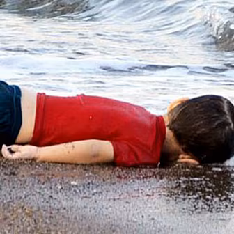 Photos in Conflict