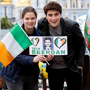 Gift Louis Backstage At The Eu...