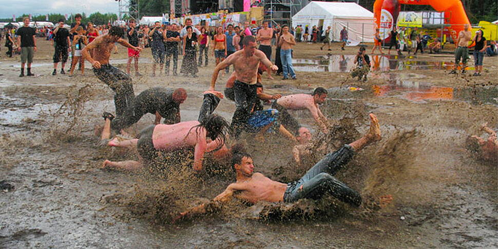 How to survive a music festiva...