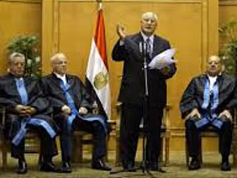 Military in Egypt warns agains...