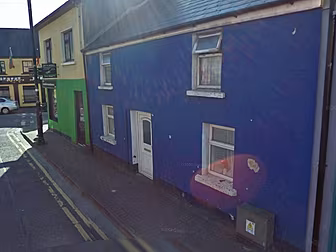 Man arrested over deaths of br...