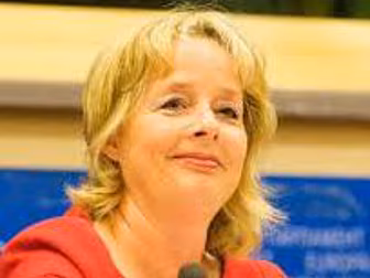 Nessa Childers resigns from La...
