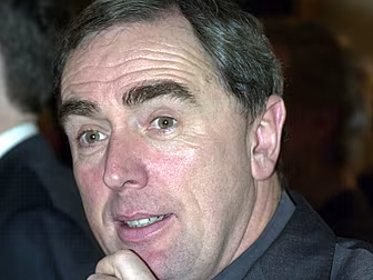 Broadcaster Colm Murray dies a...