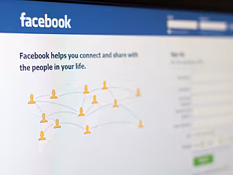 Facebook lifts ban on 'vio...
