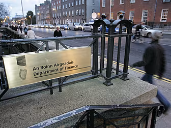 Budget watchdog says Ireland c...