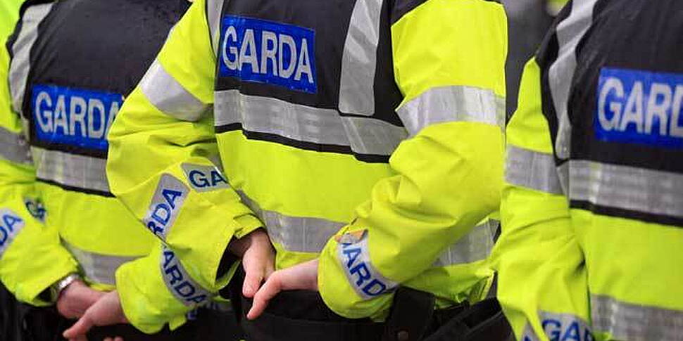 Standoff ends in Dublin city c...