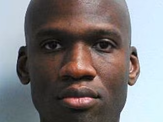 13 dead in Washington navy bas...