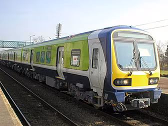 DEATH ON DUBLIN TO WEXFORD TRA...