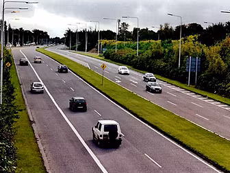 Big increase in new cars licen...