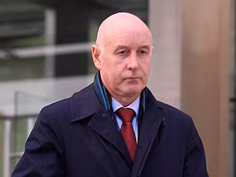 Sex offender's fall from g...