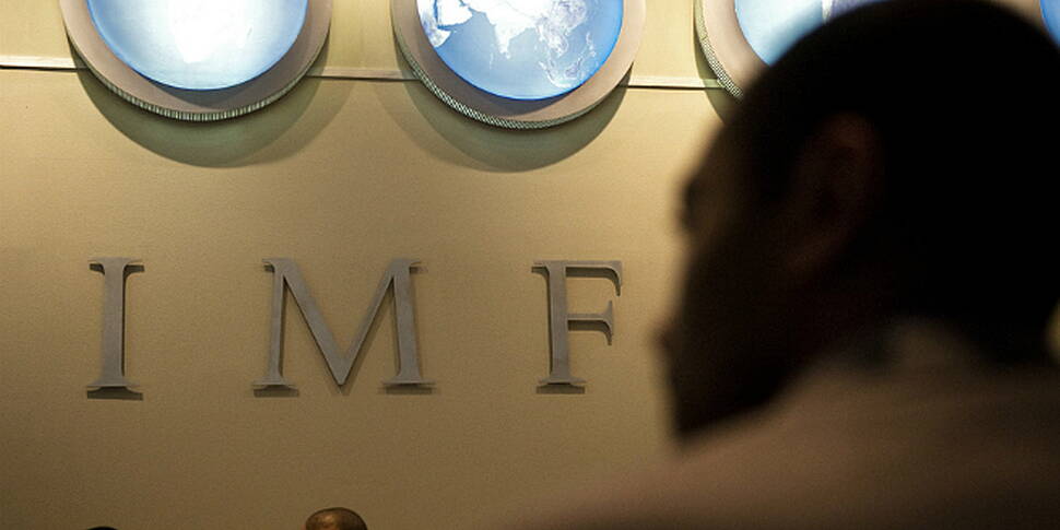 IMF again warns Ireland to sti...