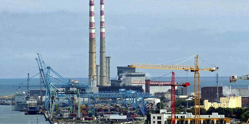 Poolbeg chimneys to undergo ma...