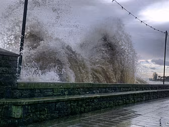 Major storm hits south