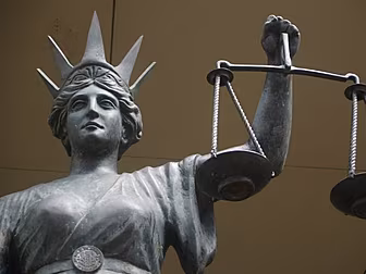 Man gets suspended sentence fo...