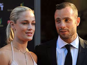 Pistorius Ex testifies at murd...
