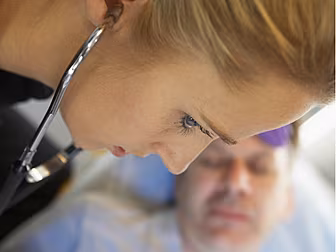 Fewer nurses = more patient de...