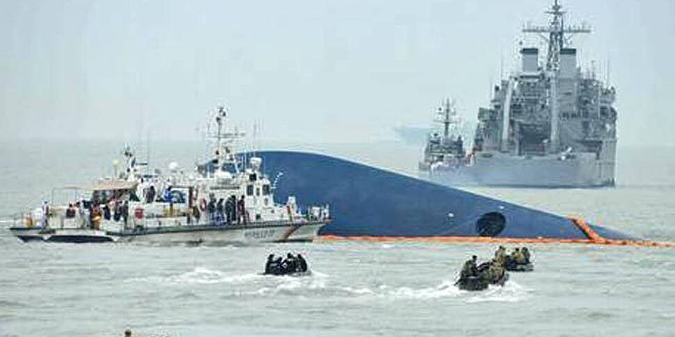 Korea crew accused of "mur...