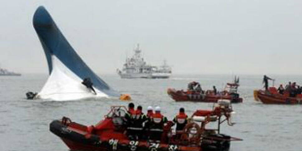 Captain apologises to families