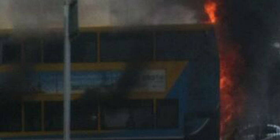 Bus fire in Dublin causes trav...