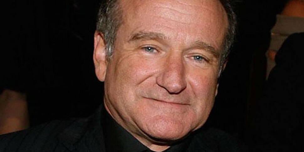 Robin Williams dies
