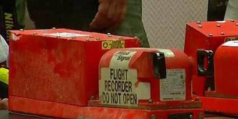 Black boxes handed over in Ukr...